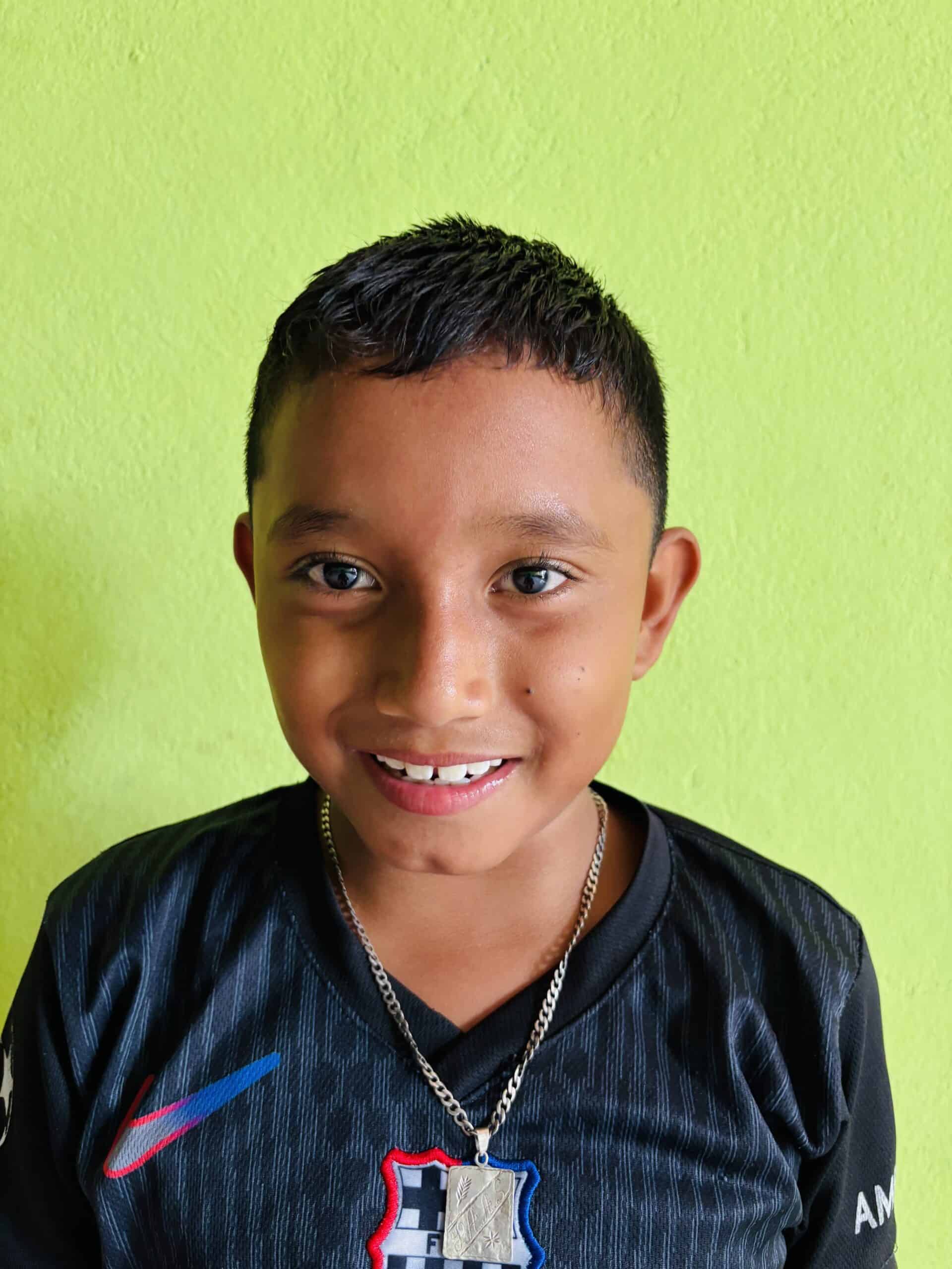 Yadier 042025